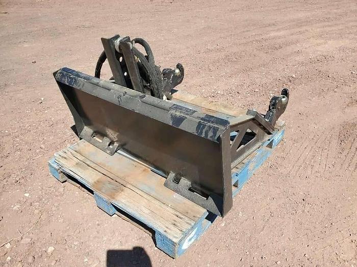 Skid Steer Three Point Hitch Attachment thumbnail 4