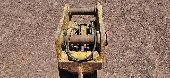 Excavator Quick Coupler  thumbnail 3