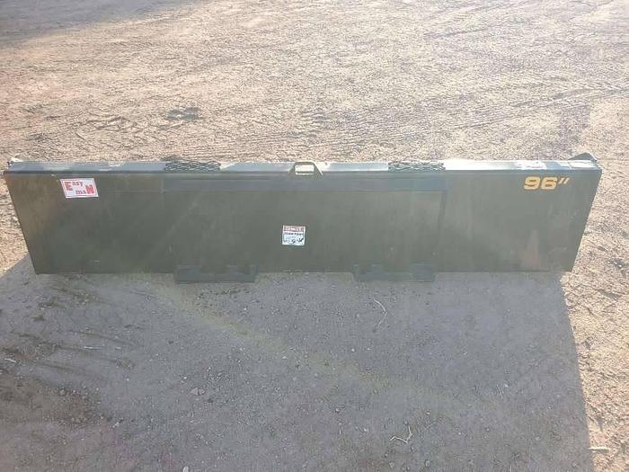 Skid Steer Bucket thumbnail 2